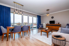 Magnificent Flat Close to Sabiha Gokcen Airport with Shared Pool Shared Gym and Balcony in Tuzla